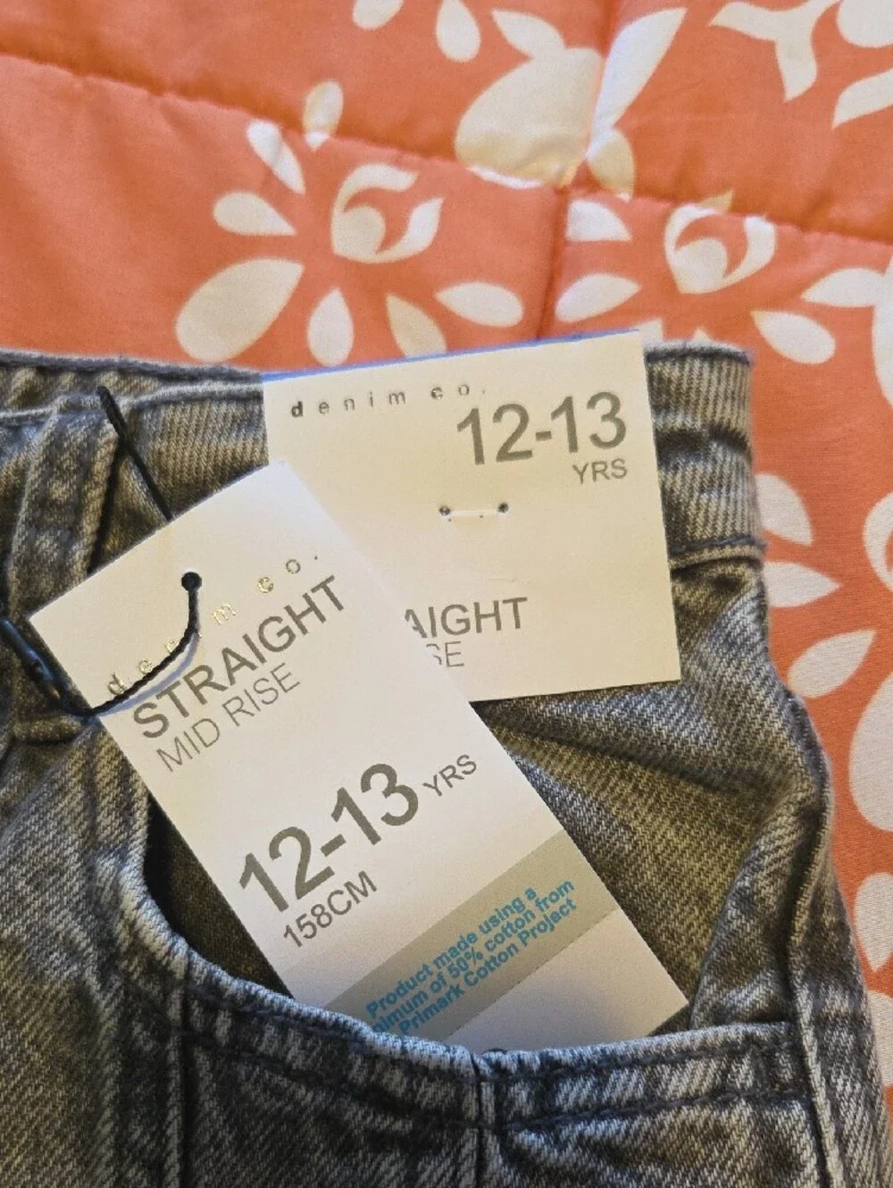 Primark Gray Straight Mid-Rise Denim Jeans.   *